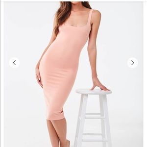 NWT Forever21 Scoopneck Midi Bodycon Dress